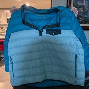 Eddie Bauer Teal and Light Gray Puffer Jacket